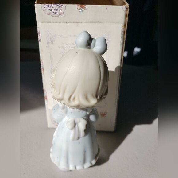 Precious Moments "You're the Sweetest Cookie in the Batch" 1995 - Picture 2 of 5